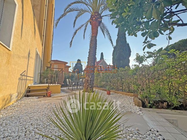 Appartamento in residenziale in Via Vittorio Emanuele II 310