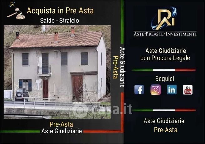 Casa indipendente in residenziale in Via Acquapartita 140