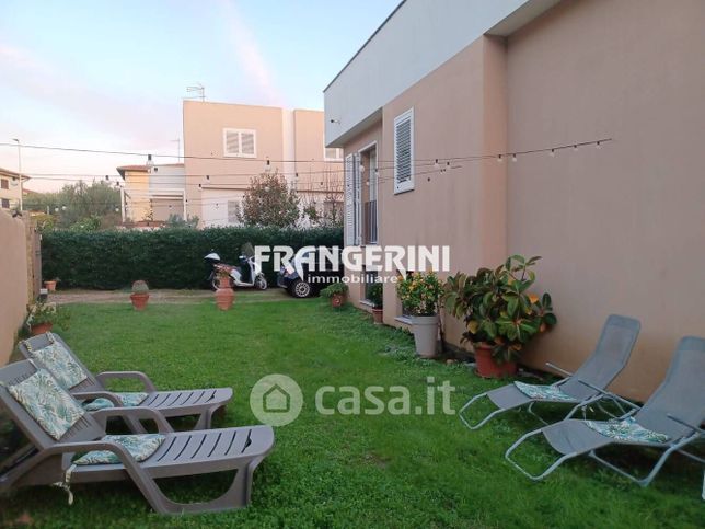 Villa in residenziale in 
