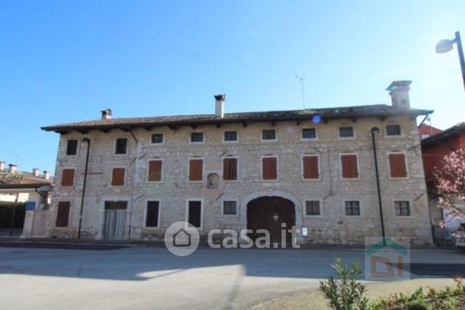 Appartamento in residenziale in Via C. Battisti 16