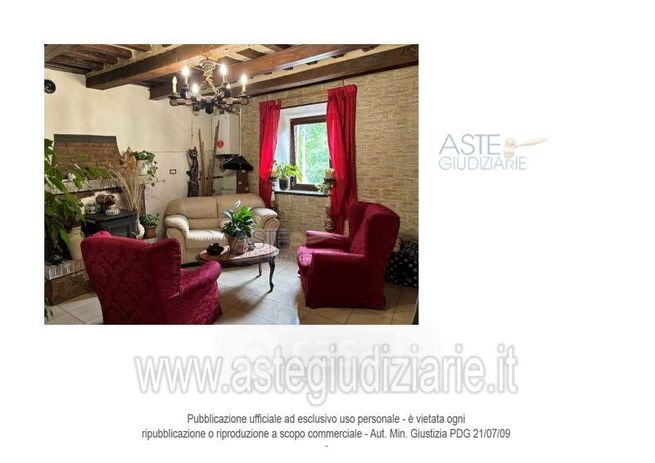 Appartamento in residenziale in Via Passo Varano 28