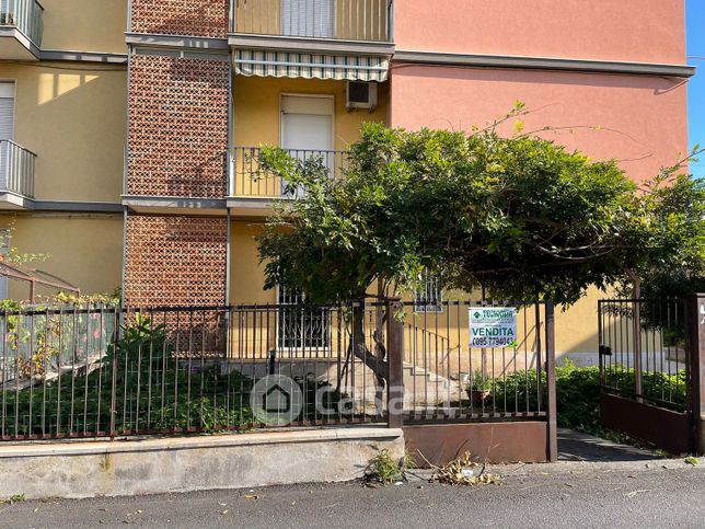 Appartamento in residenziale in Via Enrico Cialdini 81 /E