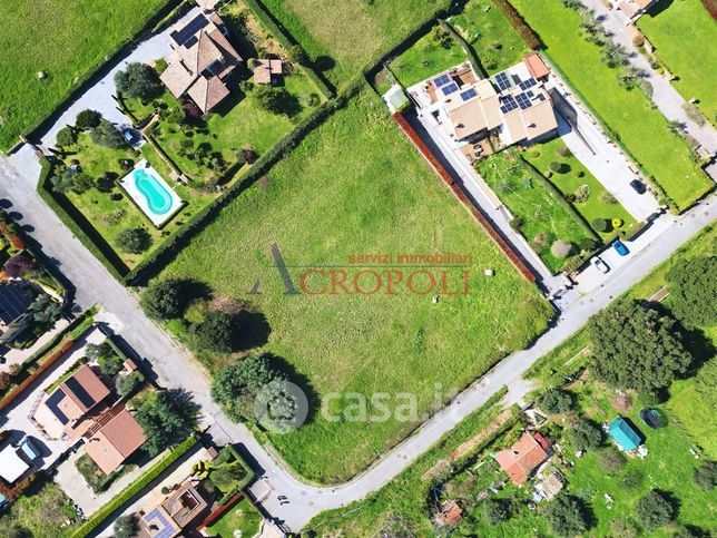 Terreno edificabile in residenziale in Via Alcide de Gasperi