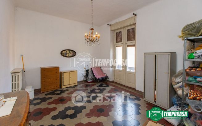 Appartamento in residenziale in Via Adua 2