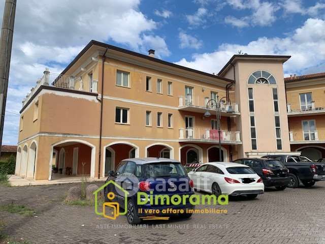 Ufficio in commerciale in Via Cervaiolo 18