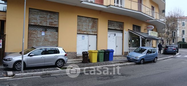 Box/posto auto in residenziale in Viale Giovanni Amendola 124