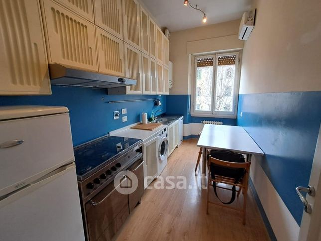 Appartamento in residenziale in Viale Aleardo Aleardi