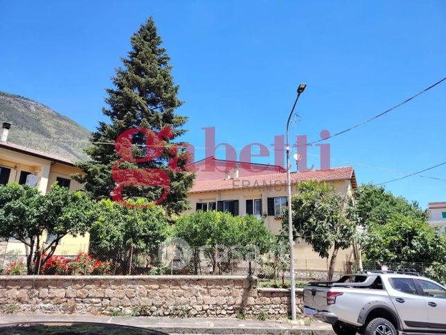 Appartamento in residenziale in Via Sant'Andrea