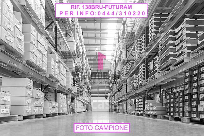 Capannone in commerciale in Via dell'Artigianato