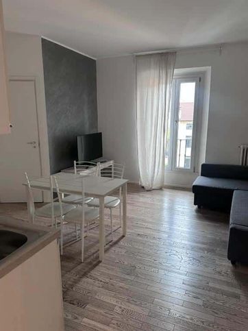 Appartamento in residenziale in Via Macedonio Melloni 4