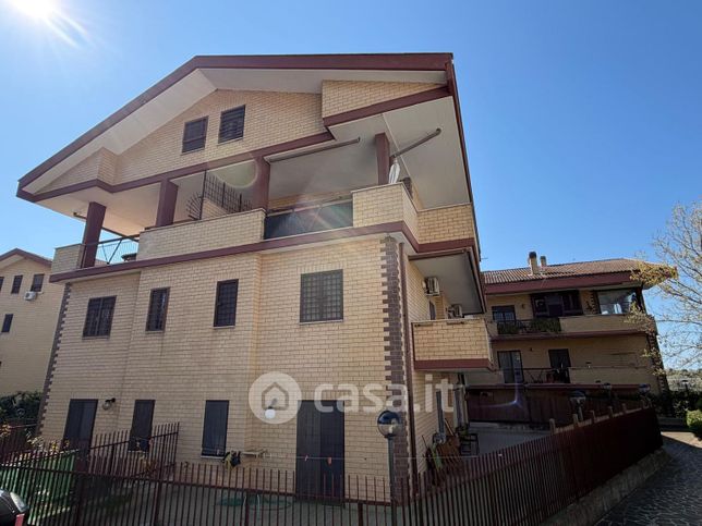 Appartamento in residenziale in Via Martiri di Belfiore 92