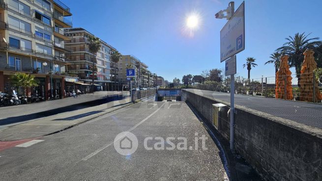 Box/posto auto in residenziale in 