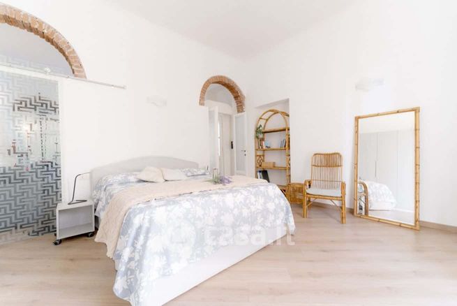 Appartamento in residenziale in Via Gaetano de Castillia 20