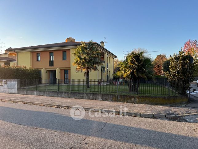 Appartamento in residenziale in Via G. Cipriani 5