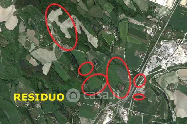 Terreno agricolo in commerciale in Strada Monte Peruzzo 3