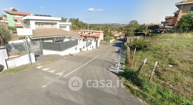 Terreno edificabile in residenziale in Via Montemagno