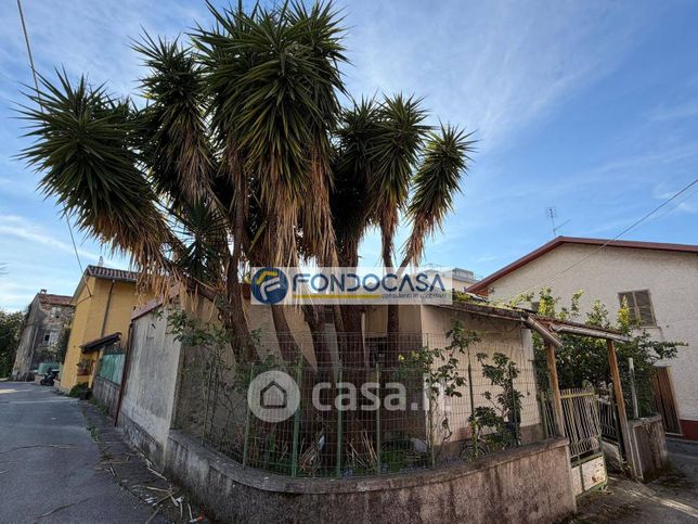 Villa in residenziale in Via dei Saraceni