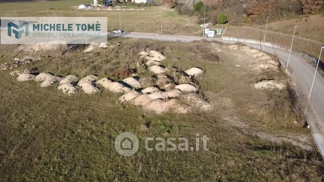 Capannone in commerciale in Traversa Circ Bran