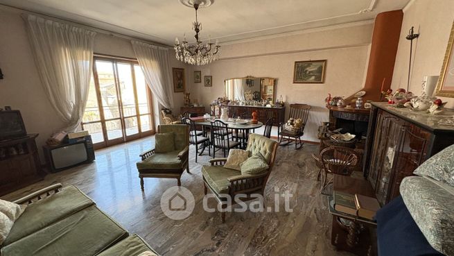 Appartamento in residenziale in Via degli Ausoni 2