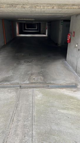 Box/posto auto in residenziale in Via San Zeno