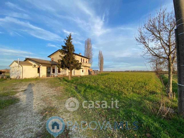 Casa indipendente in residenziale in Via Palu Valli