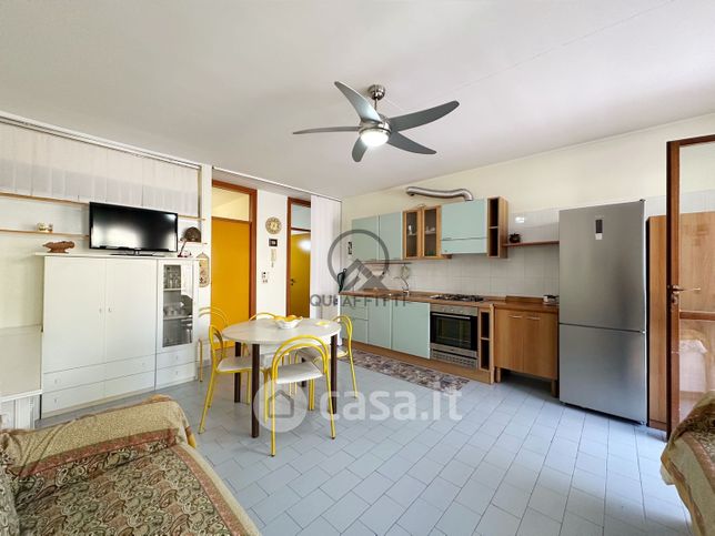 Appartamento in residenziale in Via Vito Siciliani