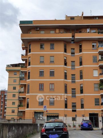 Appartamento in residenziale in Via Sabaudia