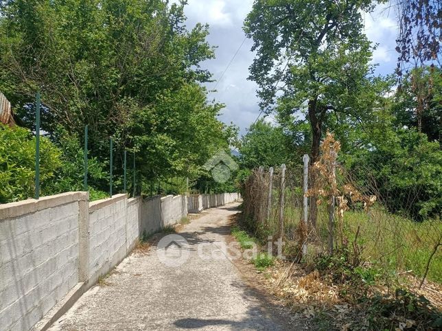 Terreno agricolo in commerciale in Via Degli Olivetani 27