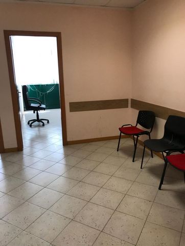 Ufficio in commerciale in Viale Andrea Doria