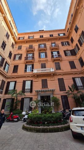 Ufficio in commerciale in Via San Pasquale