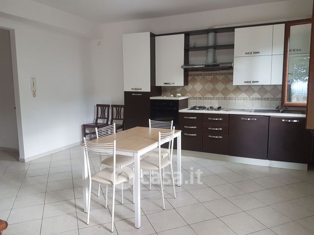 Appartamento in residenziale in Via Colle della Castagna 1