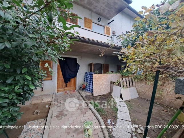 Casa indipendente in residenziale in Via Raffaello Sanzio 2 A