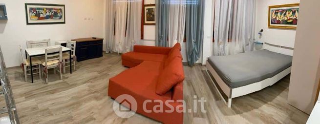 Appartamento in residenziale in Via Sergio Angelucci 9