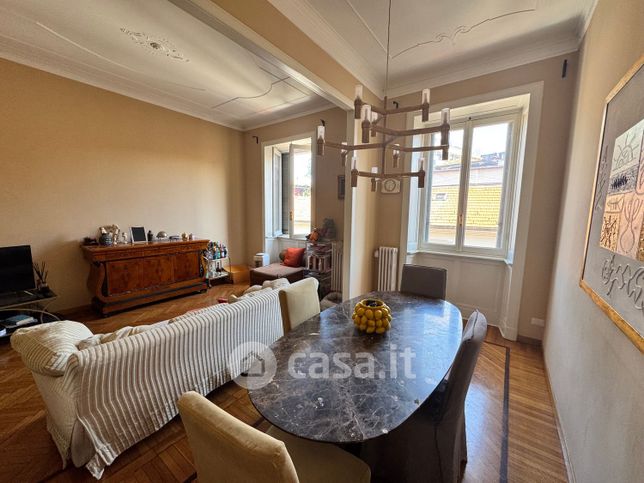 Appartamento in residenziale in Via San Giovanni sul Muro 18