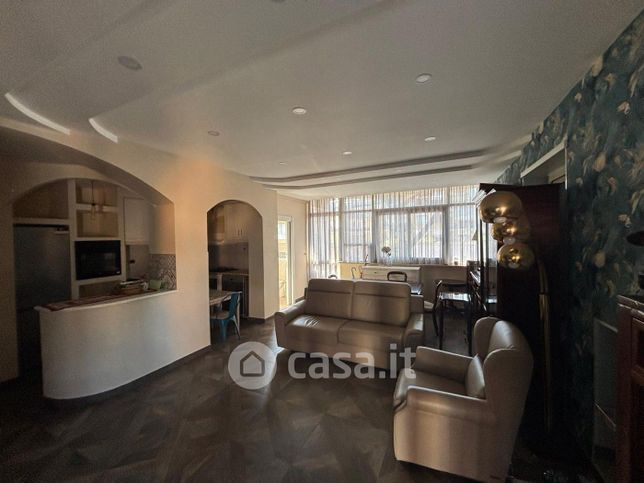 Appartamento in residenziale in Via Cassia 846