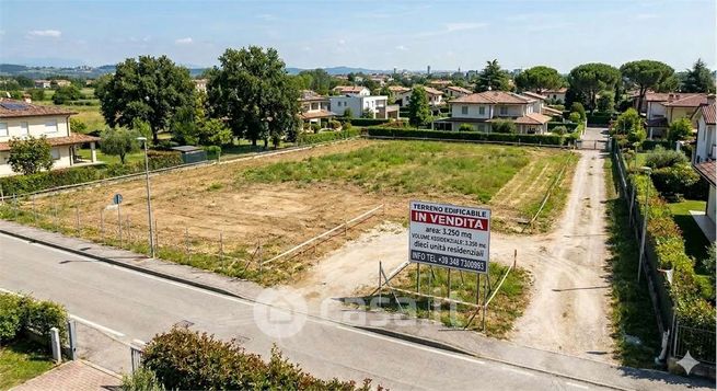 Terreno edificabile in residenziale in 