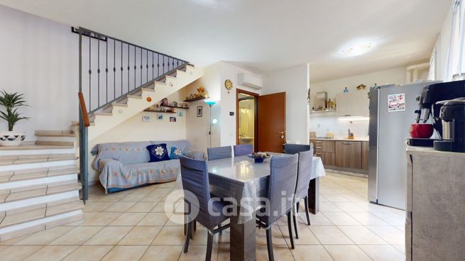 Appartamento in residenziale in Via Augusto Maestri