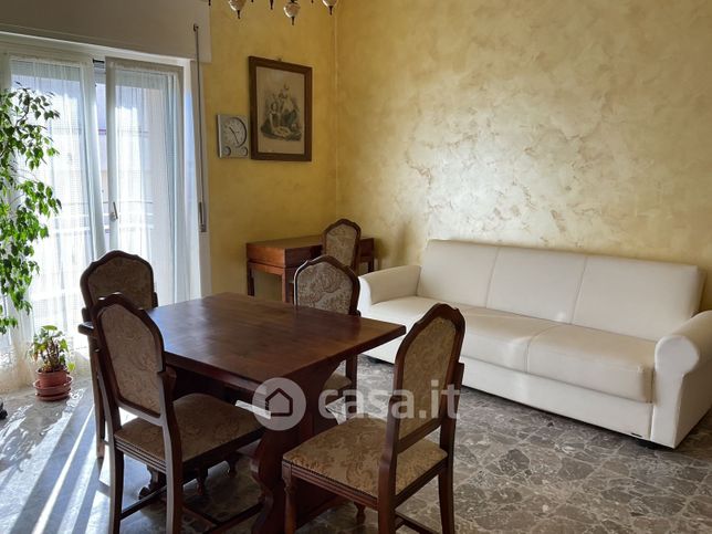 Appartamento in residenziale in Viale Principe di Piemonte 69