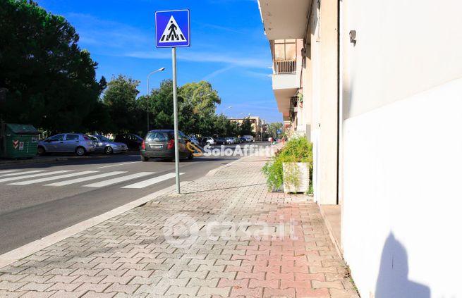 Negozio/locale commerciale in commerciale in Via Milazzo