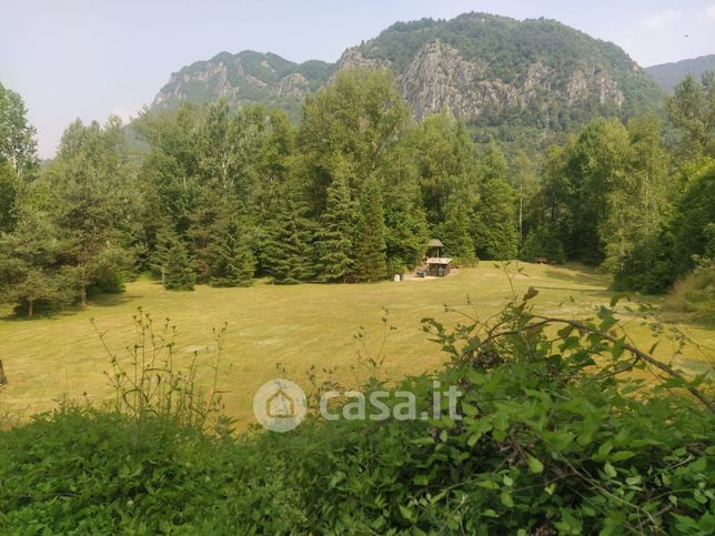 Terreno agricolo in commerciale in Piazza Tancredi Galimberti