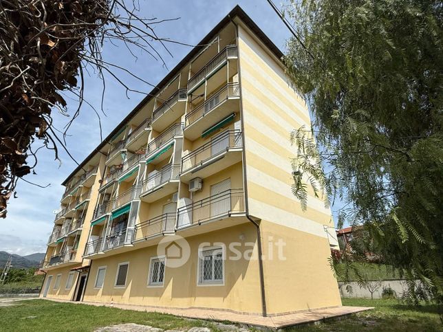 Appartamento in residenziale in Via Diano Castello 35