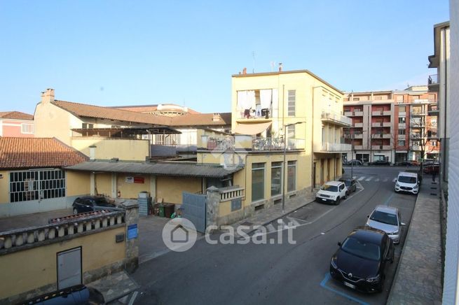 Appartamento in residenziale in Via Duccio Galimberti 3