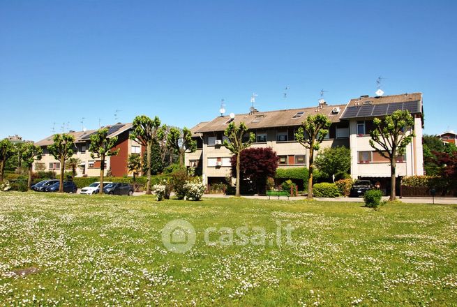 Villetta a schiera in residenziale in Via Giovanni Verga 5