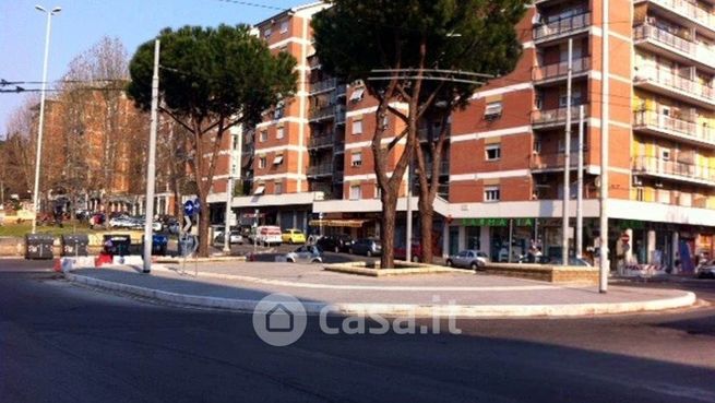 Garage/posto auto in residenziale in Piazza dell'Ateneo Salesiano