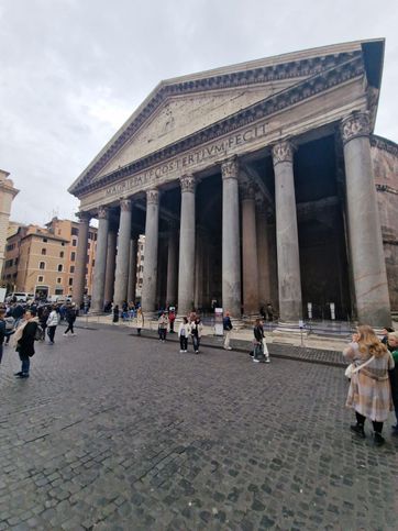 Appartamento in residenziale in Via del Pantheon