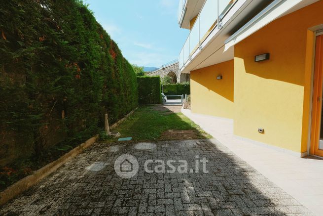 Appartamento in residenziale in Via Gocciadoro 100
