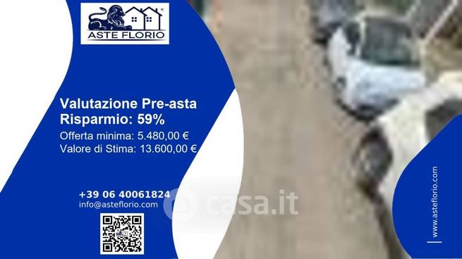 Box/posto auto in residenziale in Via Pietro Nenni