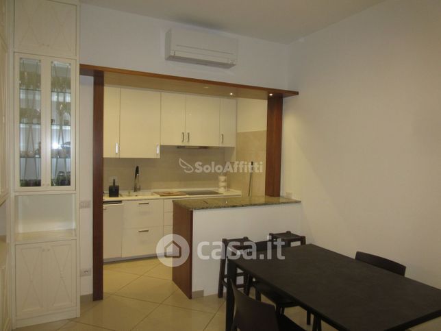 Appartamento in residenziale in Via Giuseppe Parini 93