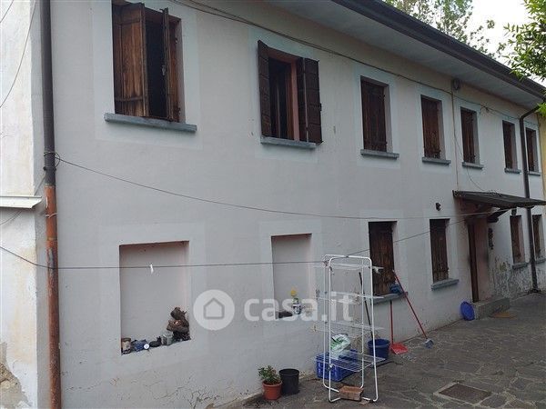Casa indipendente in residenziale in Via Castagnole 29