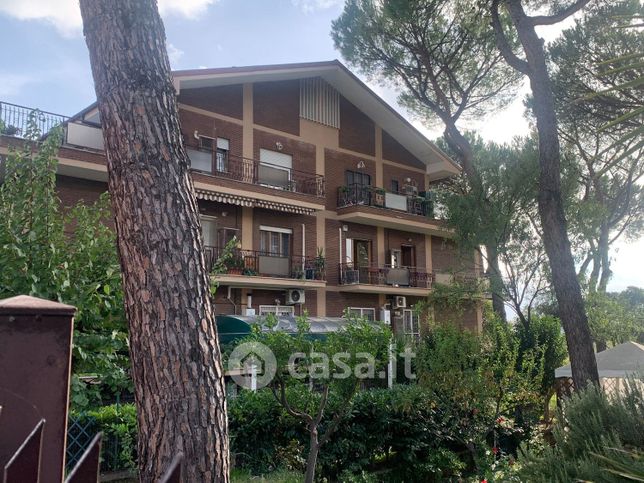 Appartamento in residenziale in Via Gravina di Puglia 30